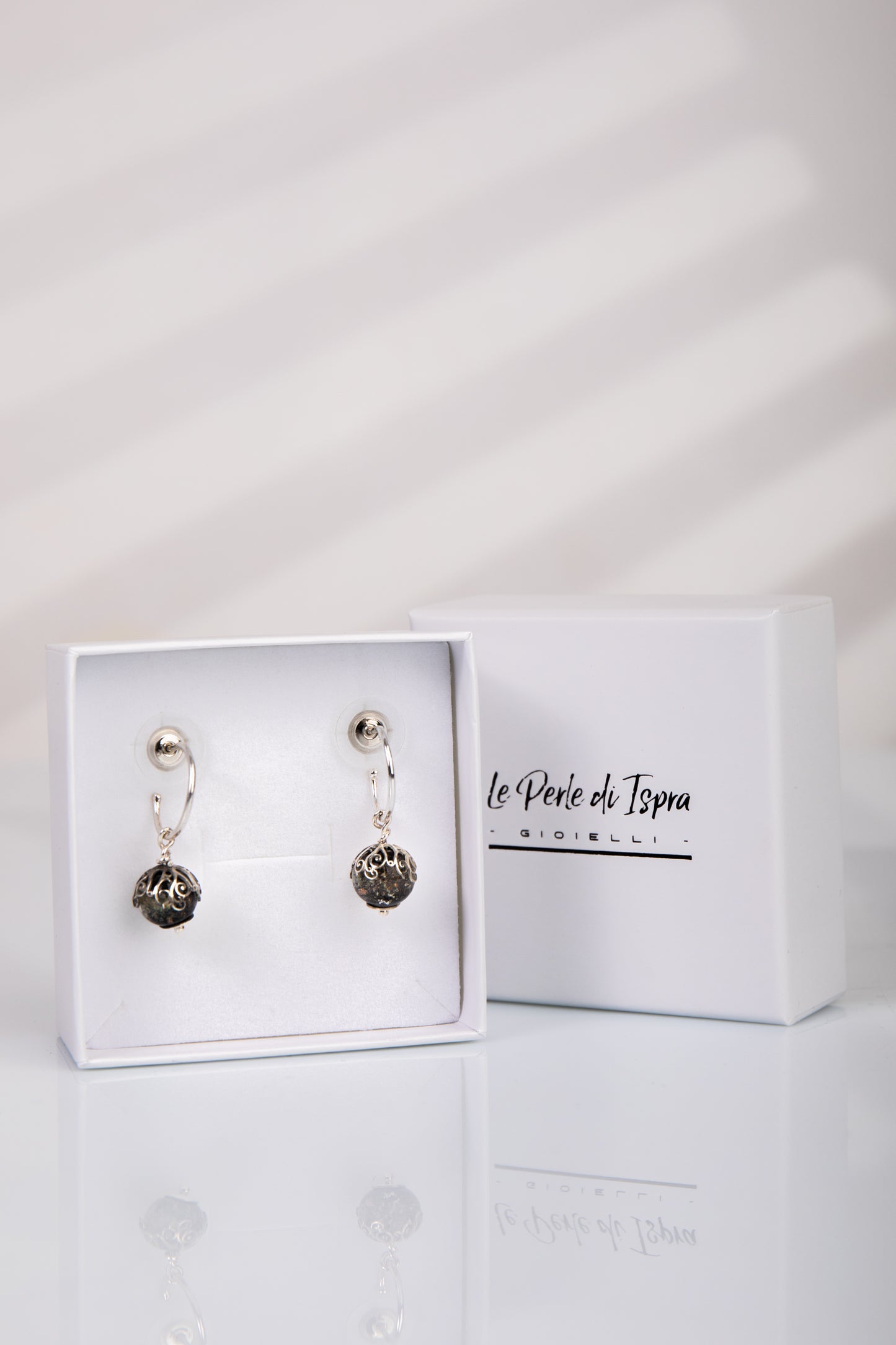 Pearls of Ispra Black Moon Earrings