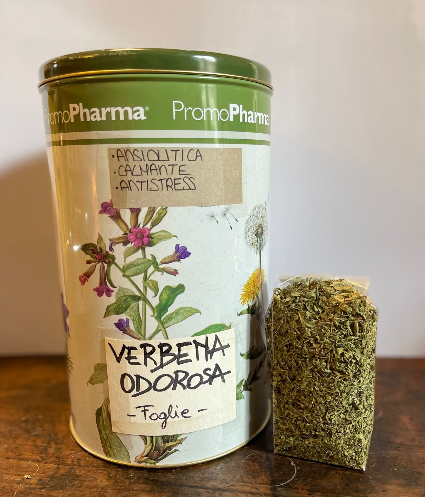 Verbena odorosa foglie